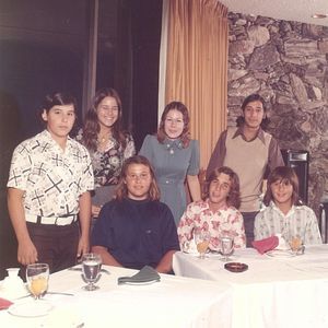 Meet your Posher, Debbie